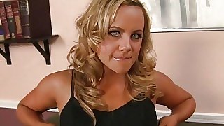 Sexy blonde MILF gives oral..